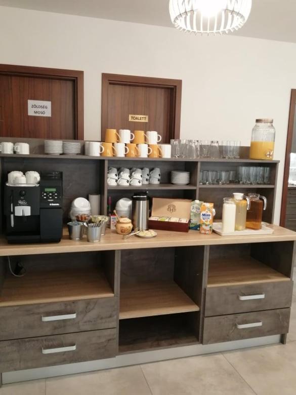 Bed and Breakfast Ludvig Panzio Віллань Екстер'єр фото
